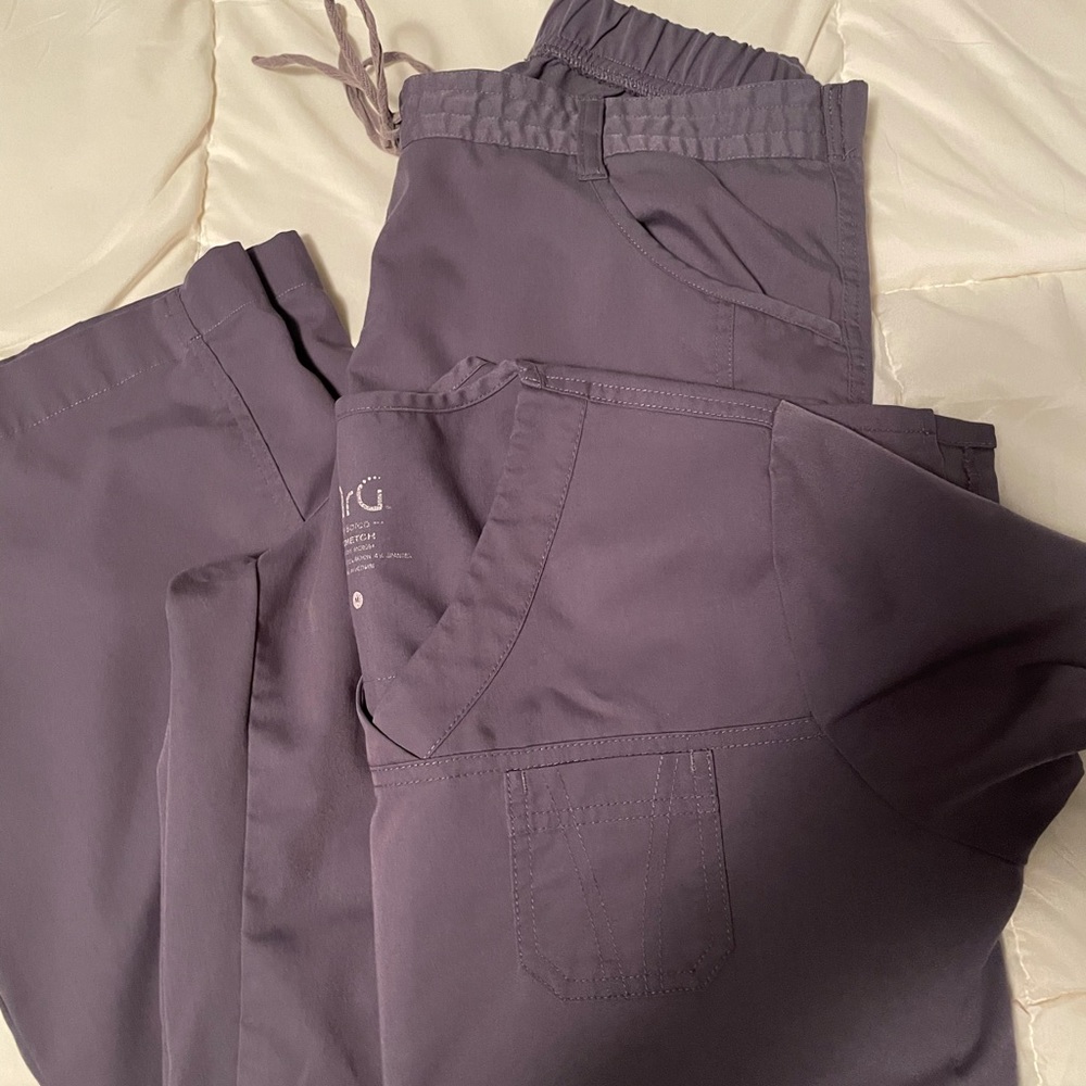 Grey Scrubs